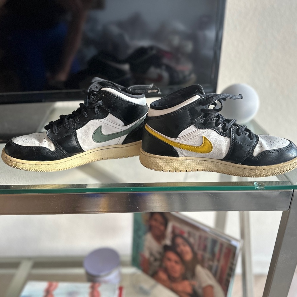Nike Air Jordan Black and White Women's Sneakers